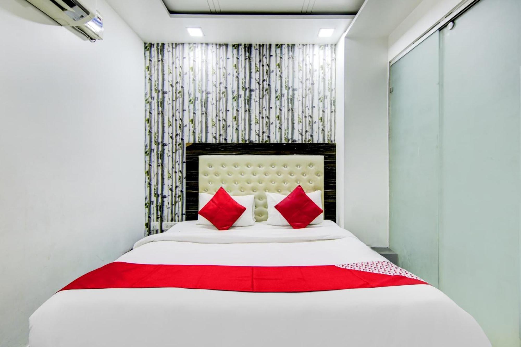 O Decent 3* New Delhi